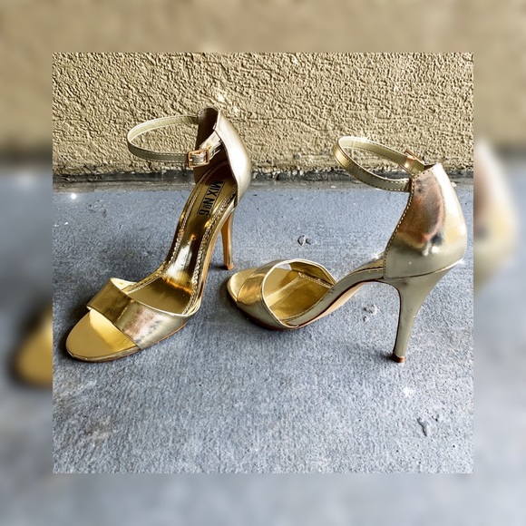 GOLDEN RUSH - Picture 7 of 8